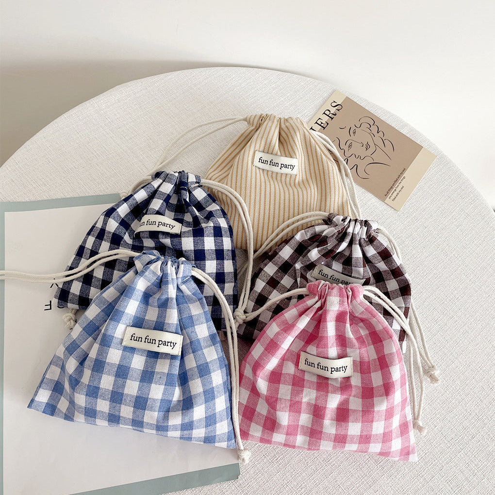 Checkered Drawstring Pouch 🏁
