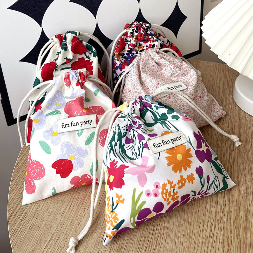 Floral Drawstring Pouch 🌸