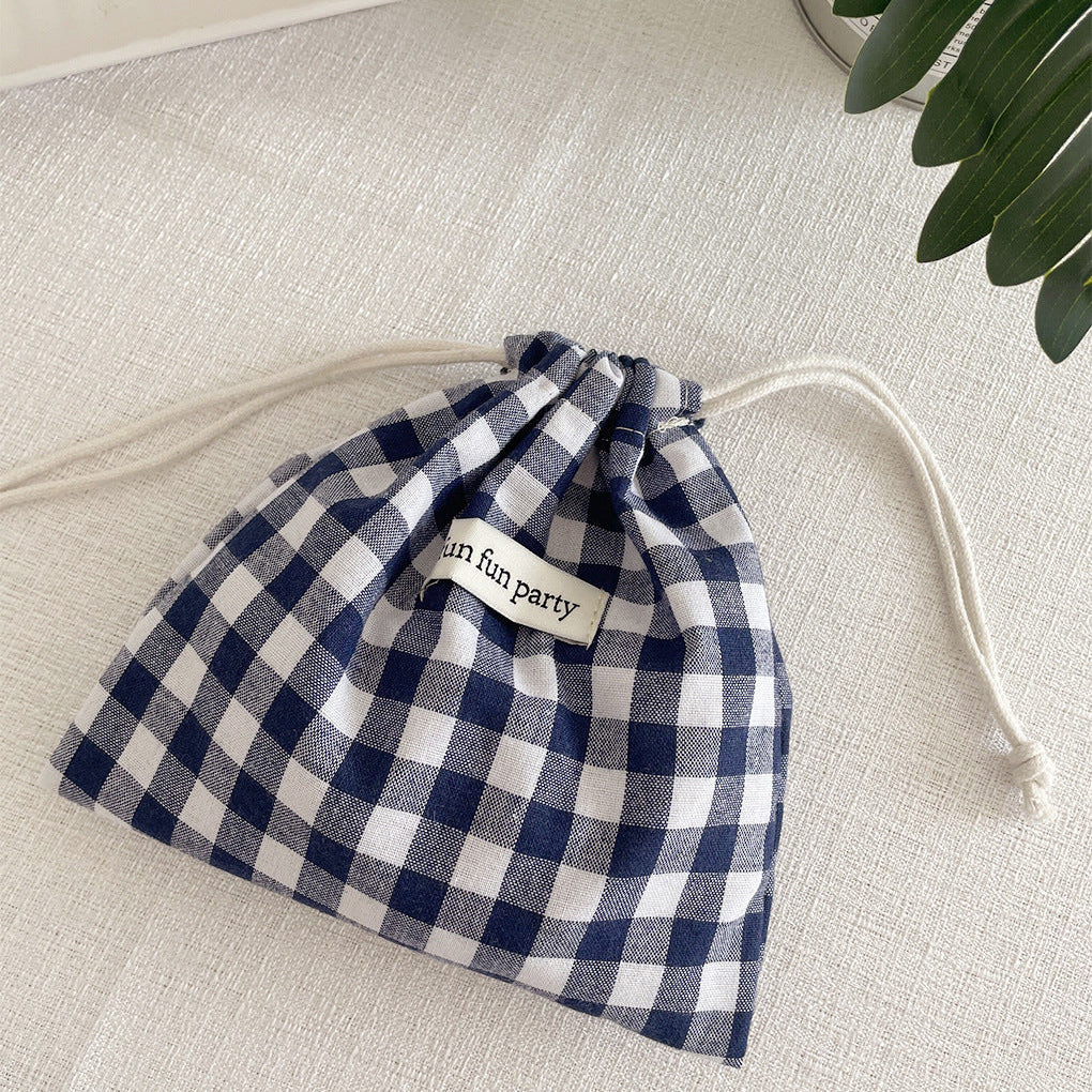 Checkered Drawstring Pouch 🏁