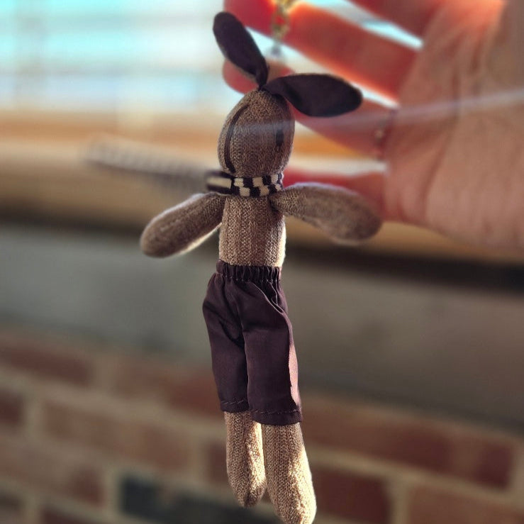 🐰 Bunny Keychains – Stylish and Whimsical 🌿