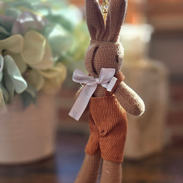 🐰 Bunny Keychains – Stylish and Whimsical 🌿