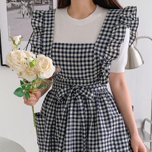 Princess Gingham Ruffle Apron 🌸